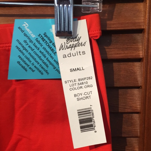 Body Wrappers Boy Cut Dance Shorts size Small Orange New - Picture 3 of 3